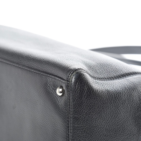 💯Authentic Chanel Bag - Picture 6 of 7